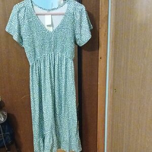 Green Floral Midi Dress